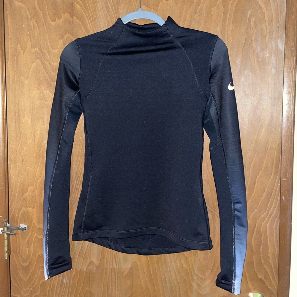 Nike Tight Long Sleeve Top